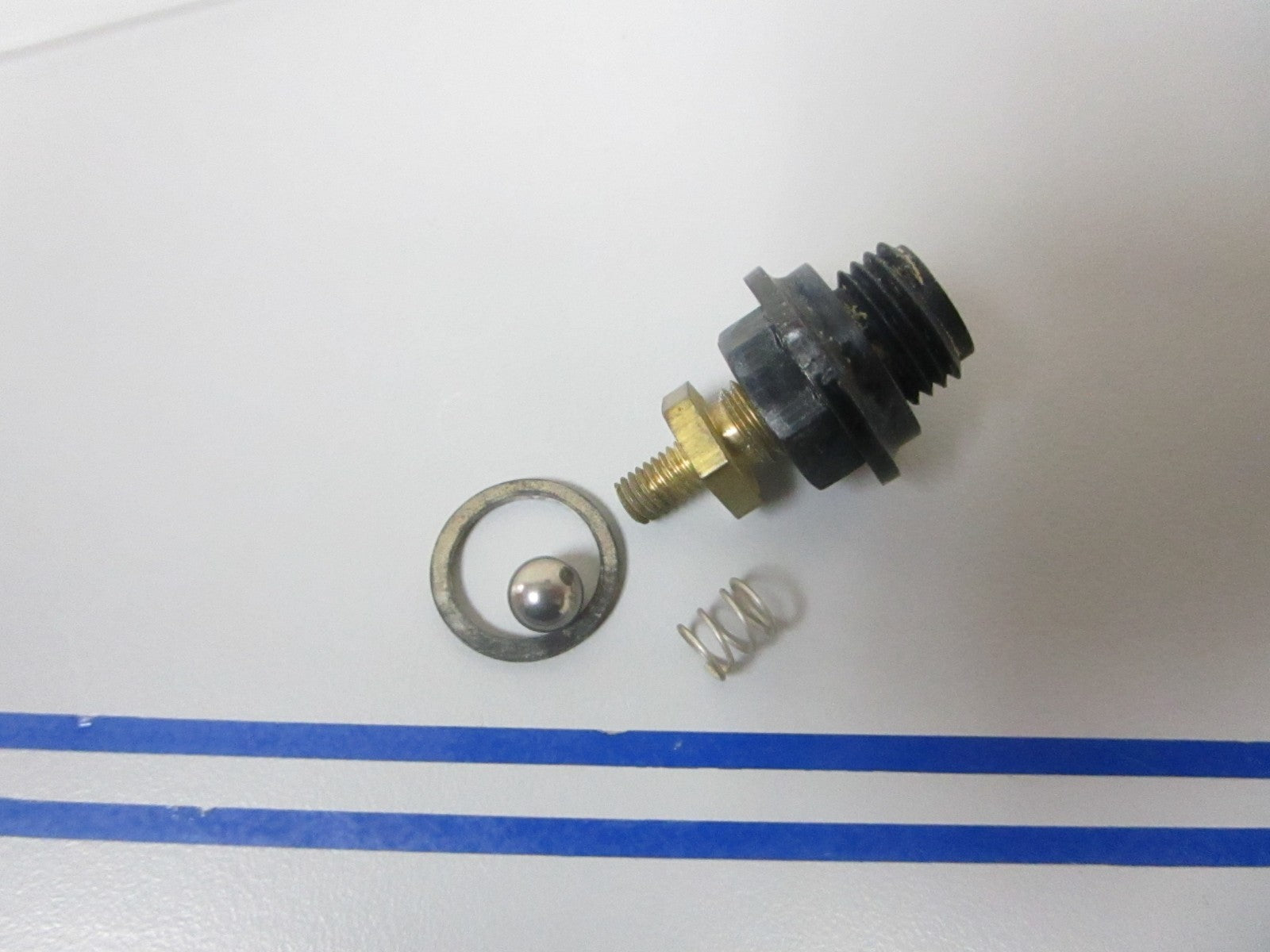 NEW OEM 172574 0172574 OMC Johnson Evinrude Sending Unit Kit 0720