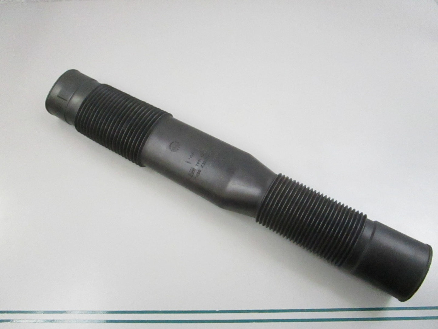 NEW OEM 1170941982 Mercedes-Benz Hose 0810