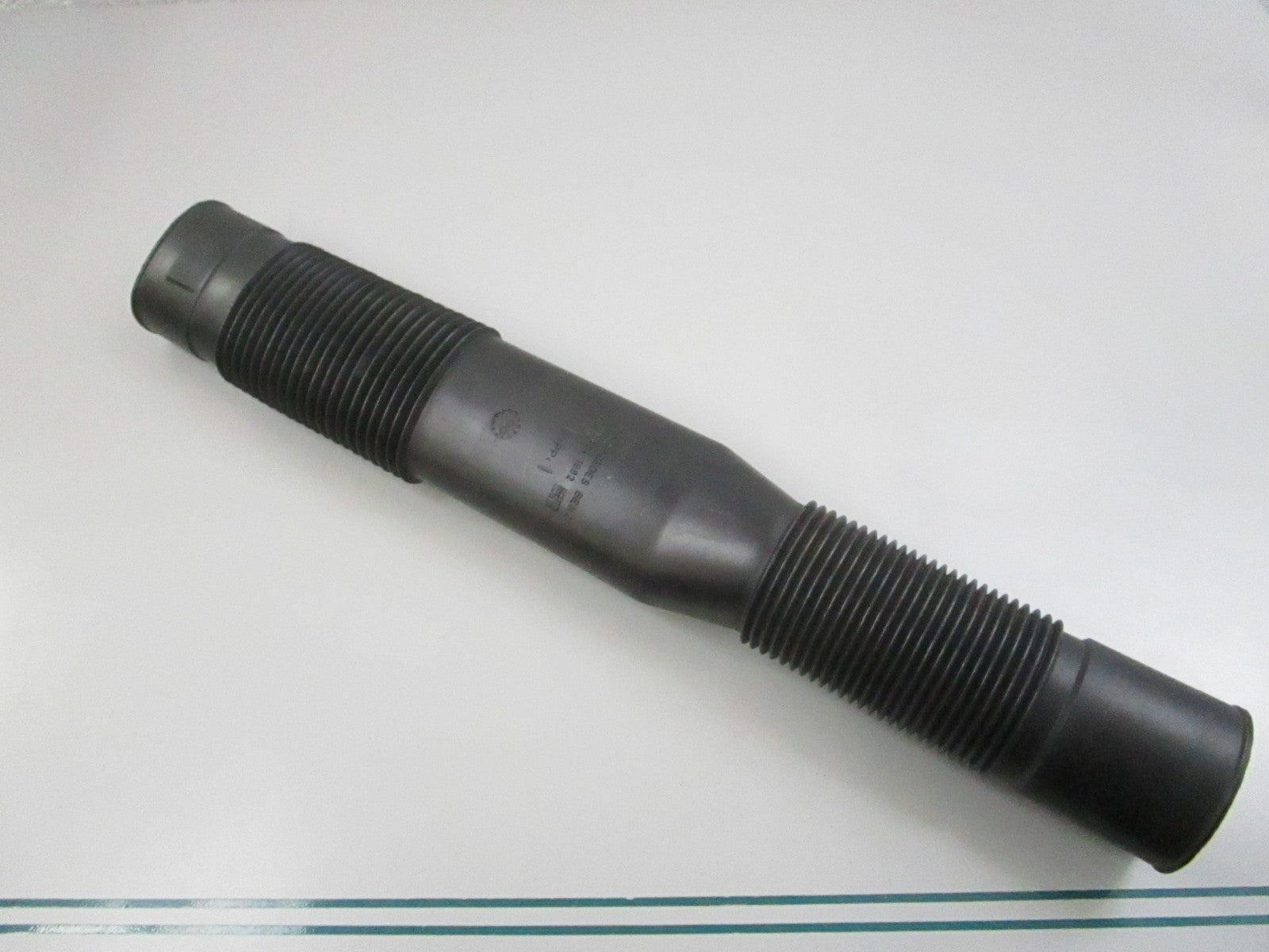 NEW OEM 1170941982 Mercedes-Benz Hose 0810