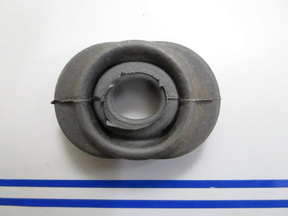 *NEW OEM* 0820 OMC Johnson Evinrude Grommet 304019 0304019