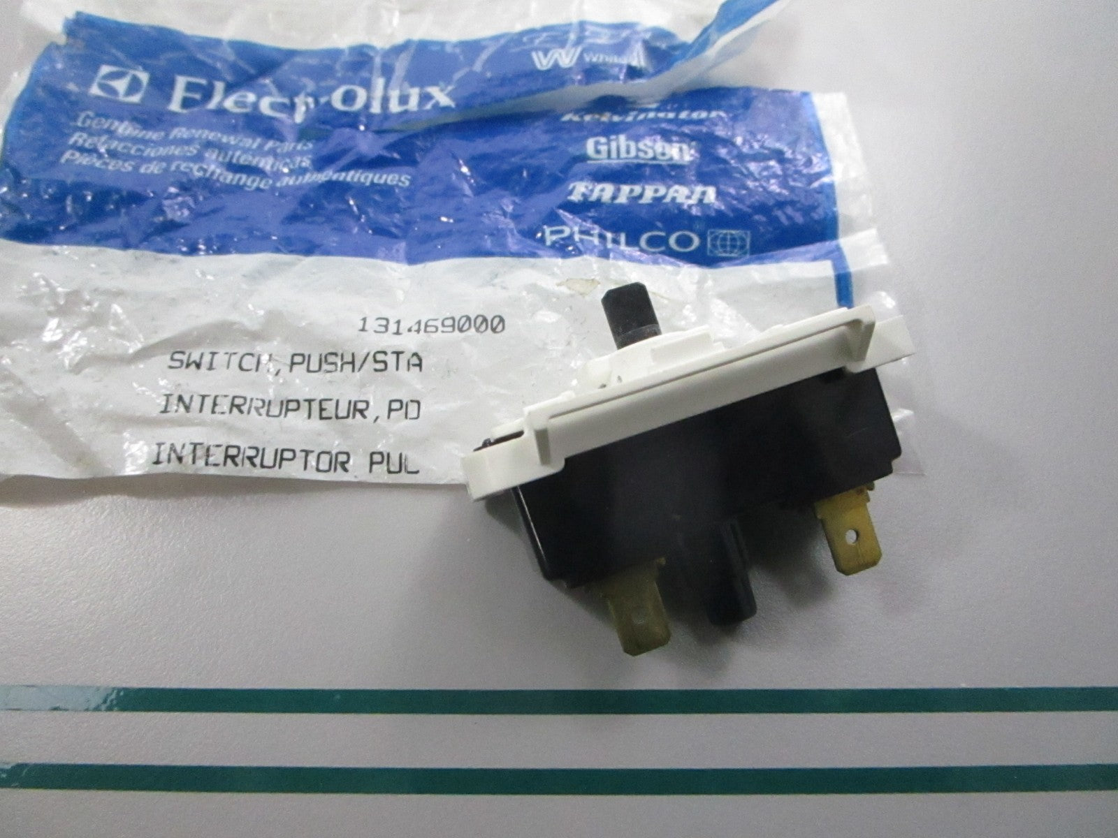 NEW OEM 131469000 Electrolux Push/Start Switch 0810