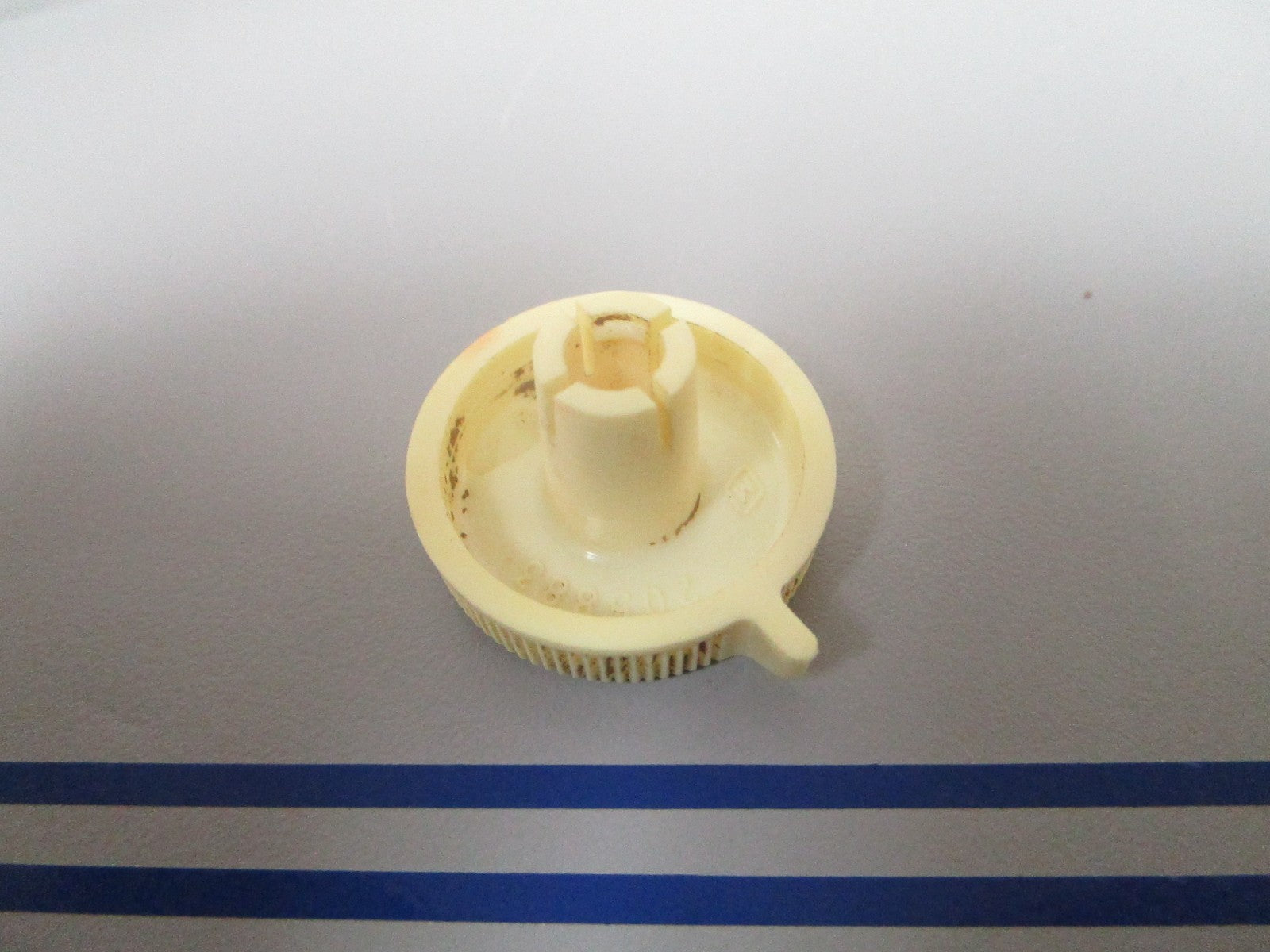 NEW OEM 205883 0205883 OMC Johnson Evinrude Adjustment Knob 0720