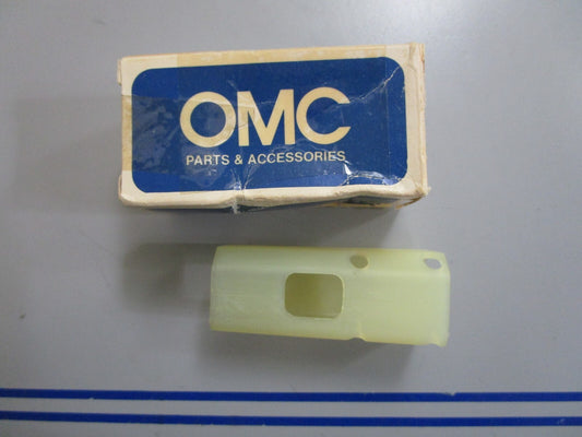 *NEW OEM* 0810 OMC Johnson Evinrude Cable Tensioner Liner 909338 0909338