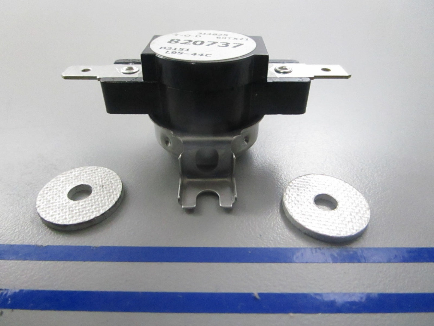 *NEW OEM* 0810 Wolf Thermostat Switch 811669