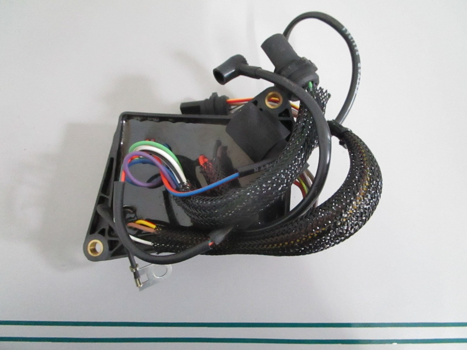 NEW OEM 5004533 OMC Johnson Evinrude Power Pack Assy 0820