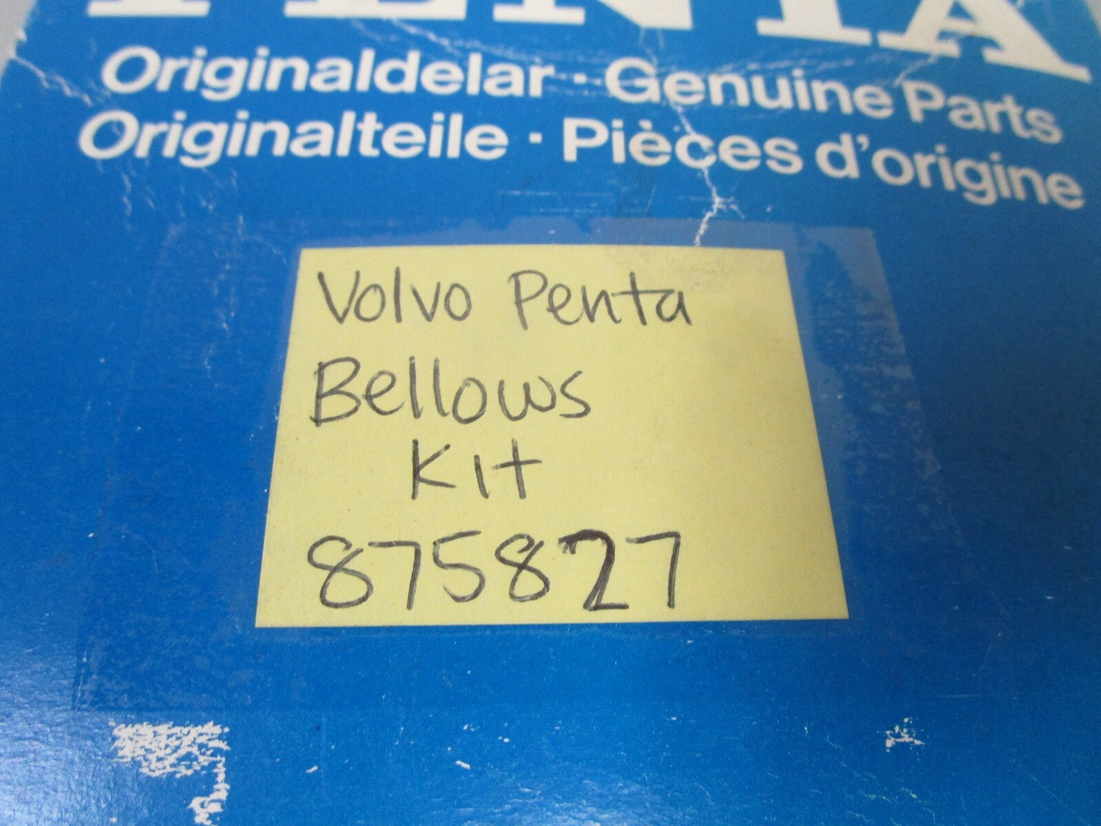 *NEW OEM* 0810 Volvo Penta Bellows Kit 875827