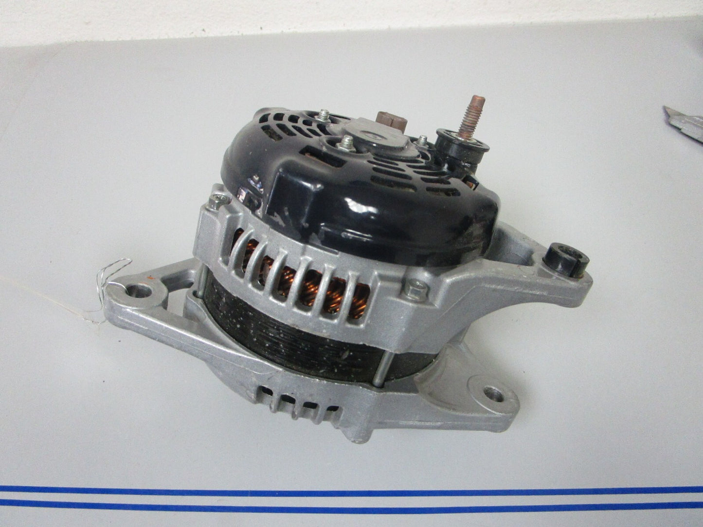 *NEW OEM* 0720 Denso 12V Alternator 05037 198AA 421000-0192