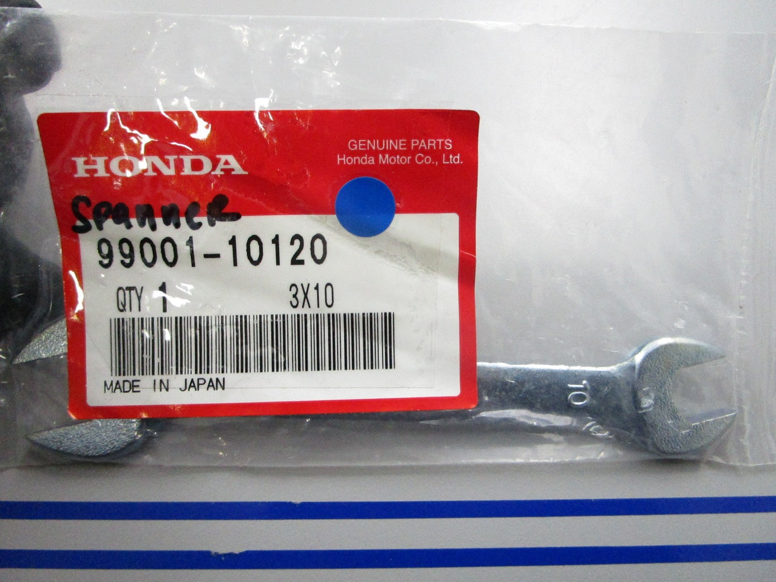 *NEW OEM* 0810 Honda Spacer 99001-10120