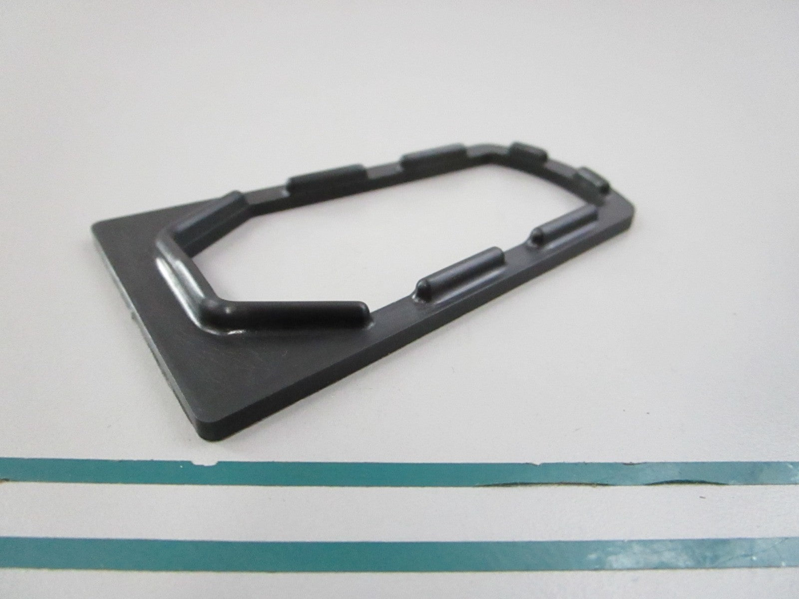 NEW OEM 39519 Mercury Quicksilver Plate 0810