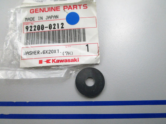 NEW OEM Kawasaki 92200-0212 6 x 20 x 1 Washer 0810