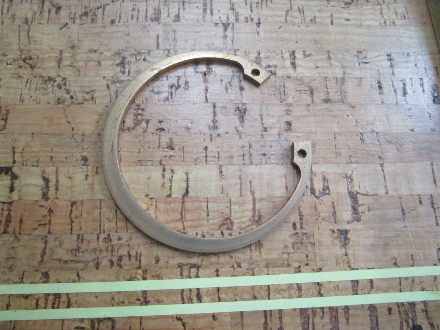 *NEW OEM* 0810 OMC Johnson Evinrude Retainer 912992 0912992