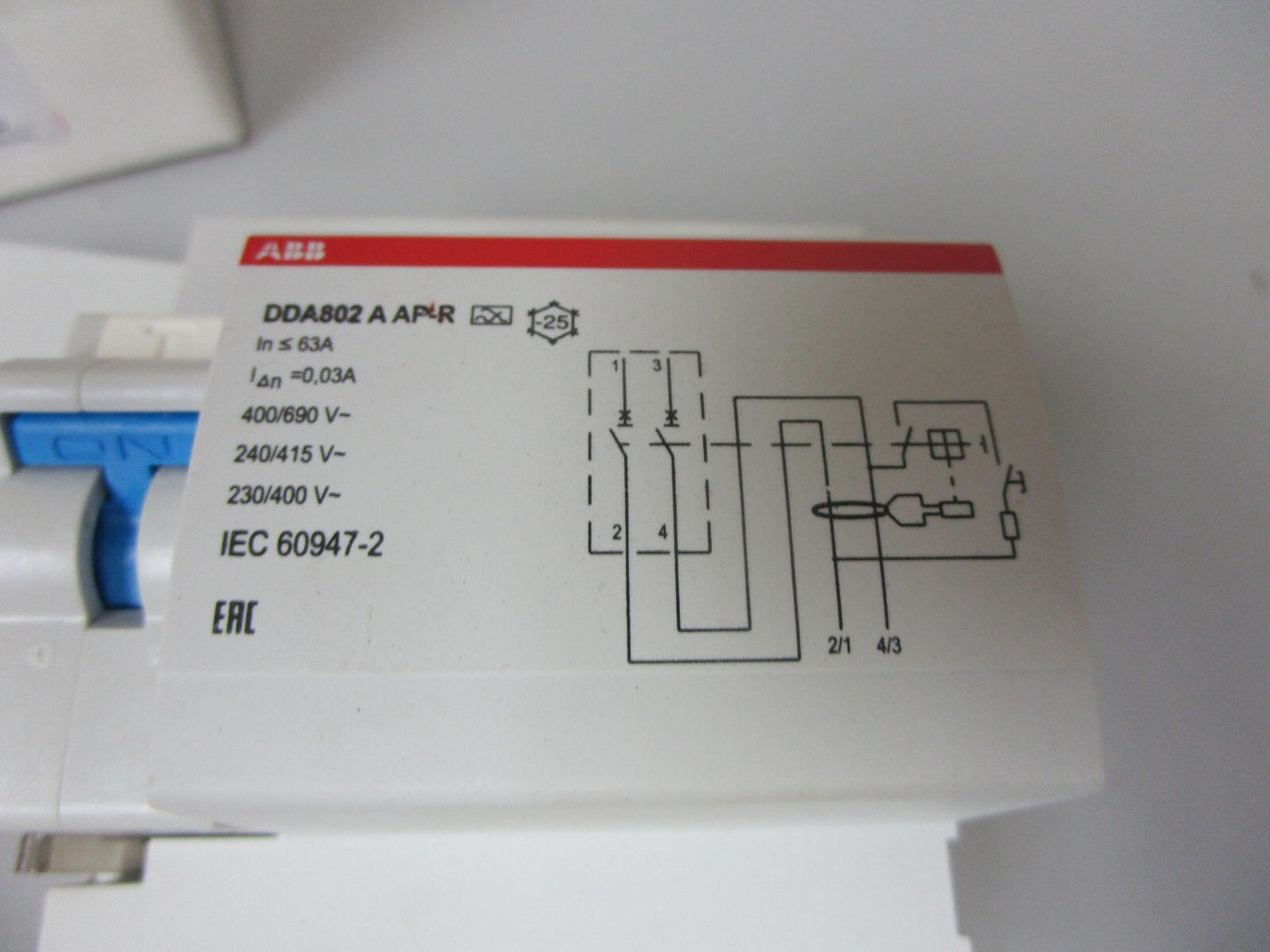 *NEW* 0720 ABB Block DDA802A-63/0.03AP-R