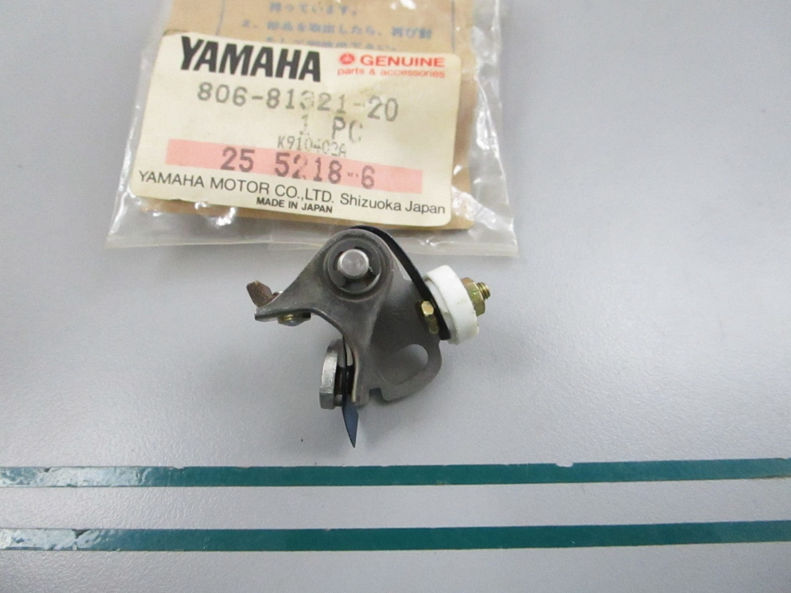 NEW OEM 806-81321-20-00 Yamaha Contact Point Set 0810