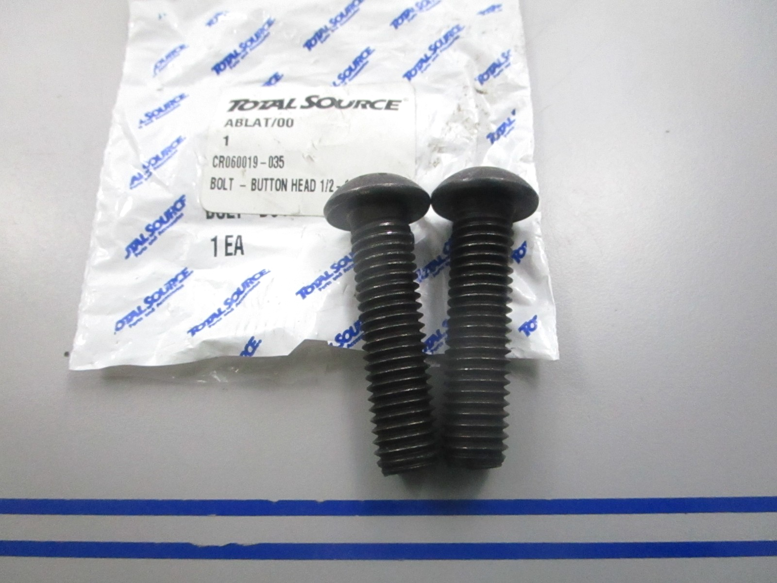 NEW (LOT OF 2) CR060019-035 For: Crown Total Source Bolt 0810
