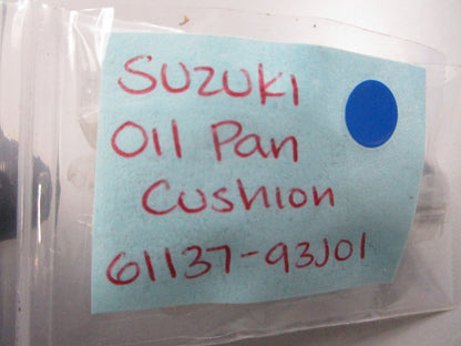 *NEW OEM* 0810 Suzuki Oil Pan Cushion 61137-93J01