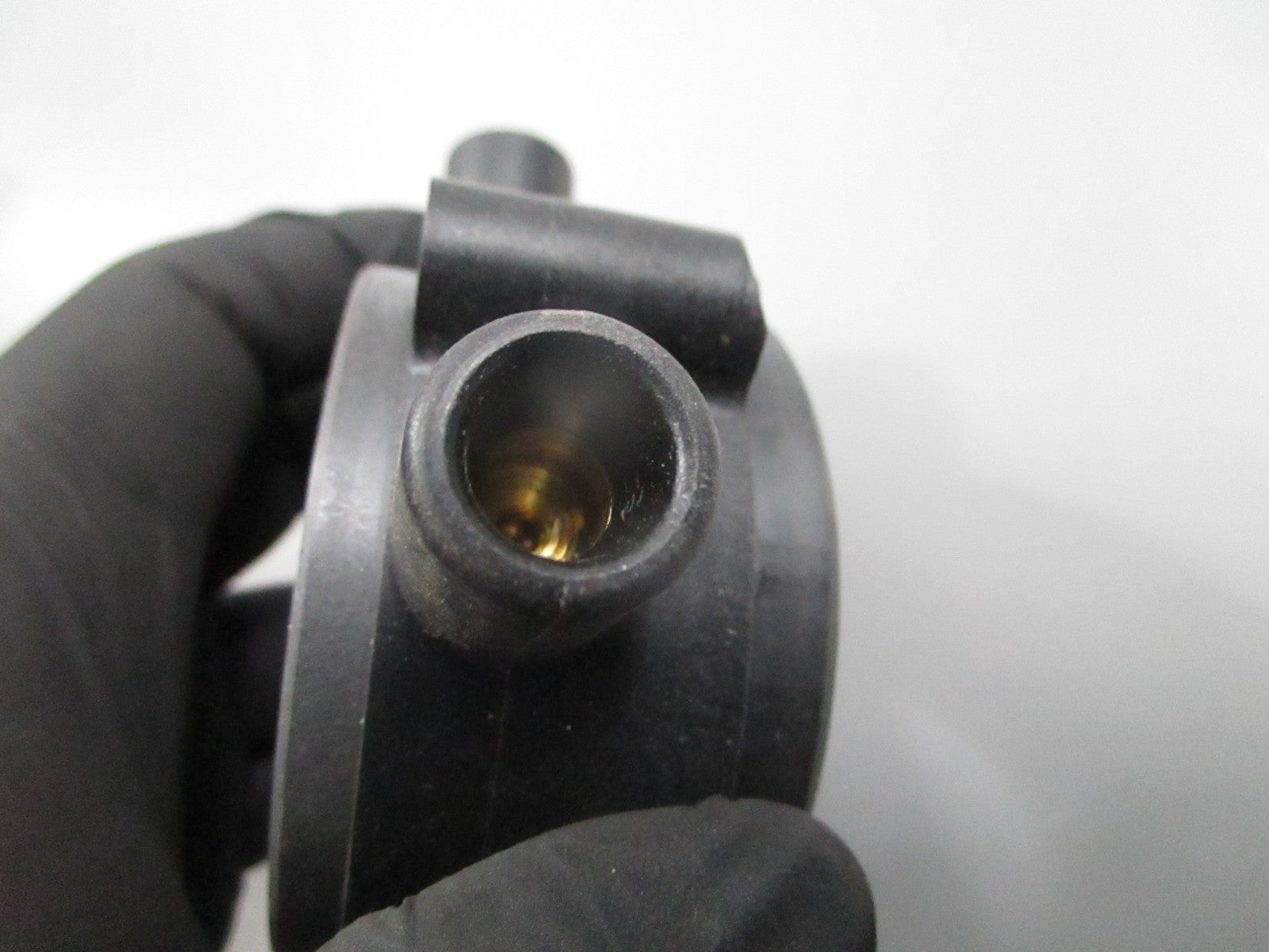 *NEW OEM* 0810 Mercury Quicksilver Distributor Body 393-4560