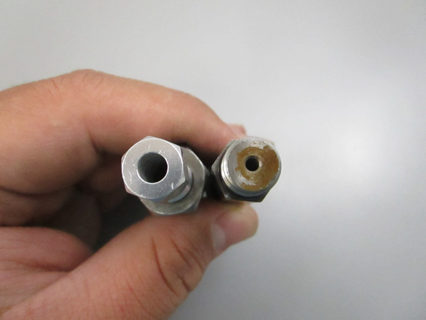 NEW OEM 99072 Mercury Quicksilver Valve Kit 0810