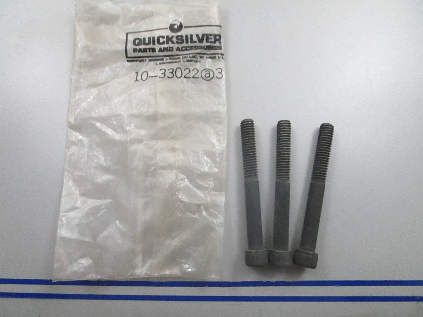 *NEW OEM* (LOT OF 3) 0810 Mercury Quicksilver Screw 10-33022