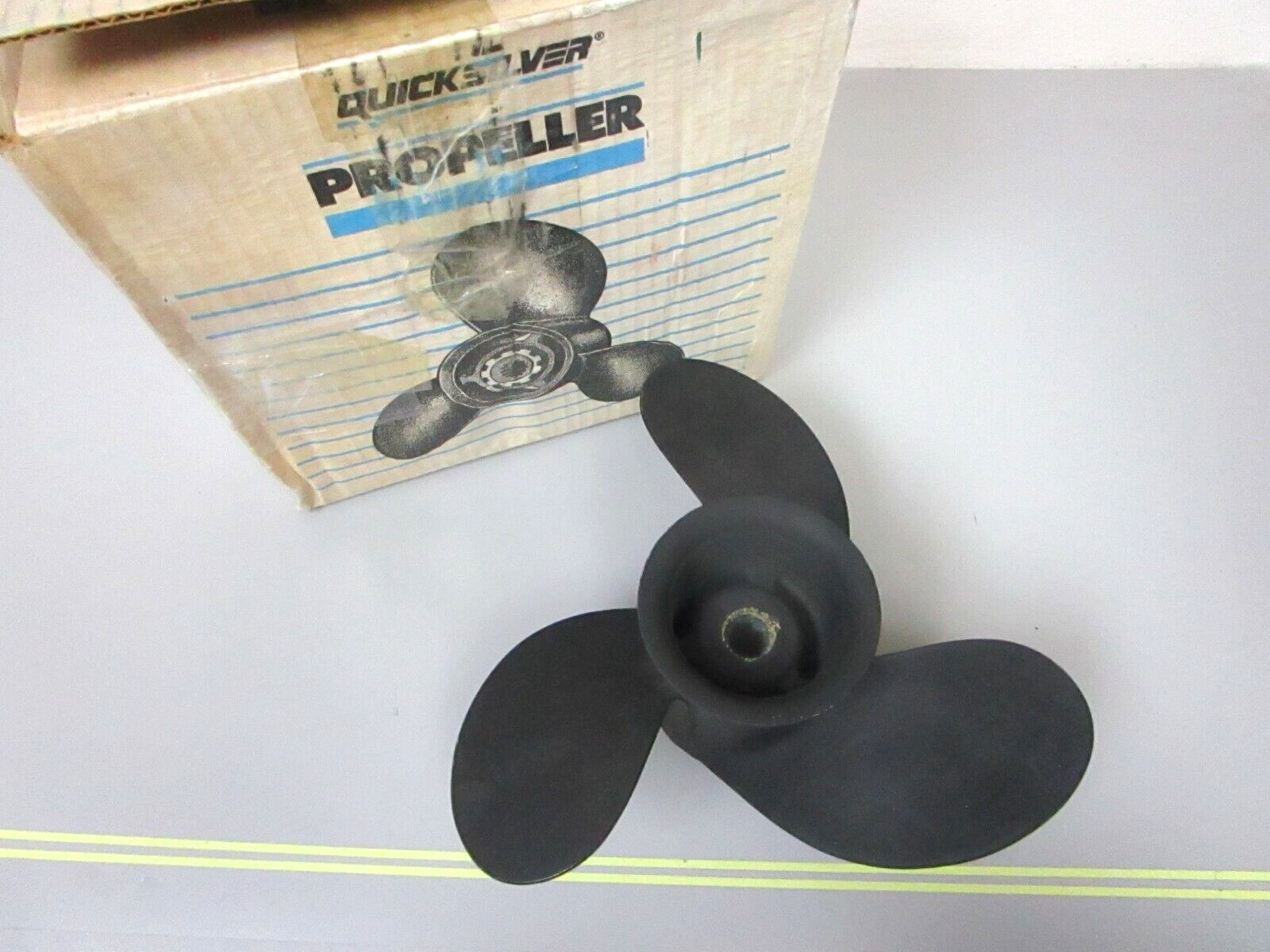 *NEW OEM* 0720 Mercury Quicksilver 5 6 8 9 9.9 10 15 9 x 9P Propeller 48-828156A