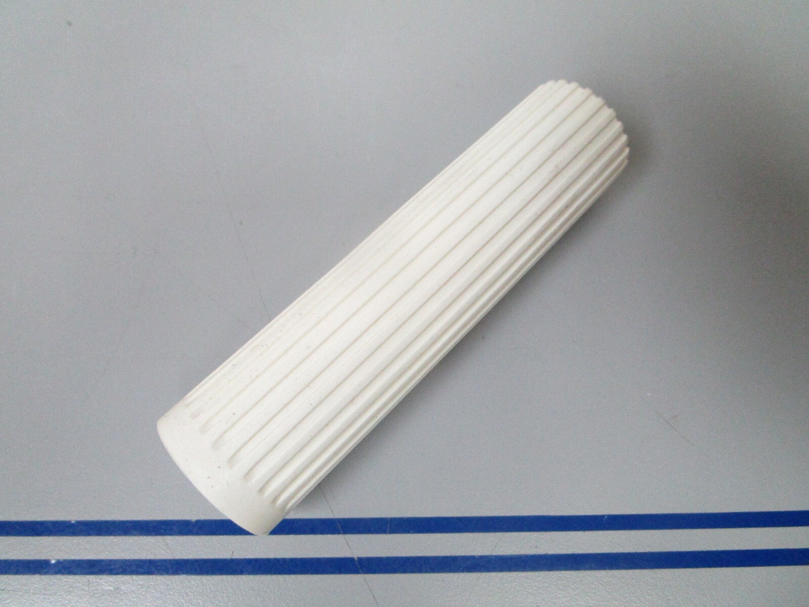 *NEW OEM* 0720 OMC Johnson Evinrude Handle 207906 0207906
