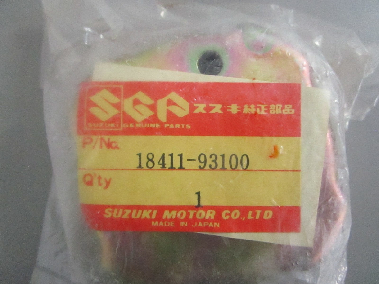 NEW OEM 18411-93100 Suzuki Starter Cup 0820