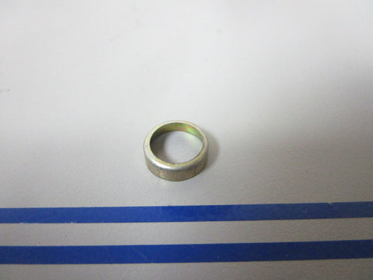 *NEW OEM* 0810 OMC Johnson Evinrude Spring Cover 115528 0115528