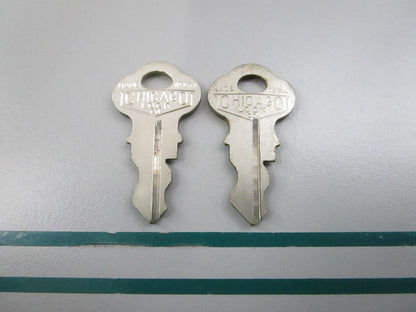 NEW OEM (LOT OF 2) 501590 0501590 OMC Johnson Evinrude KF75 Ignition Key 0810