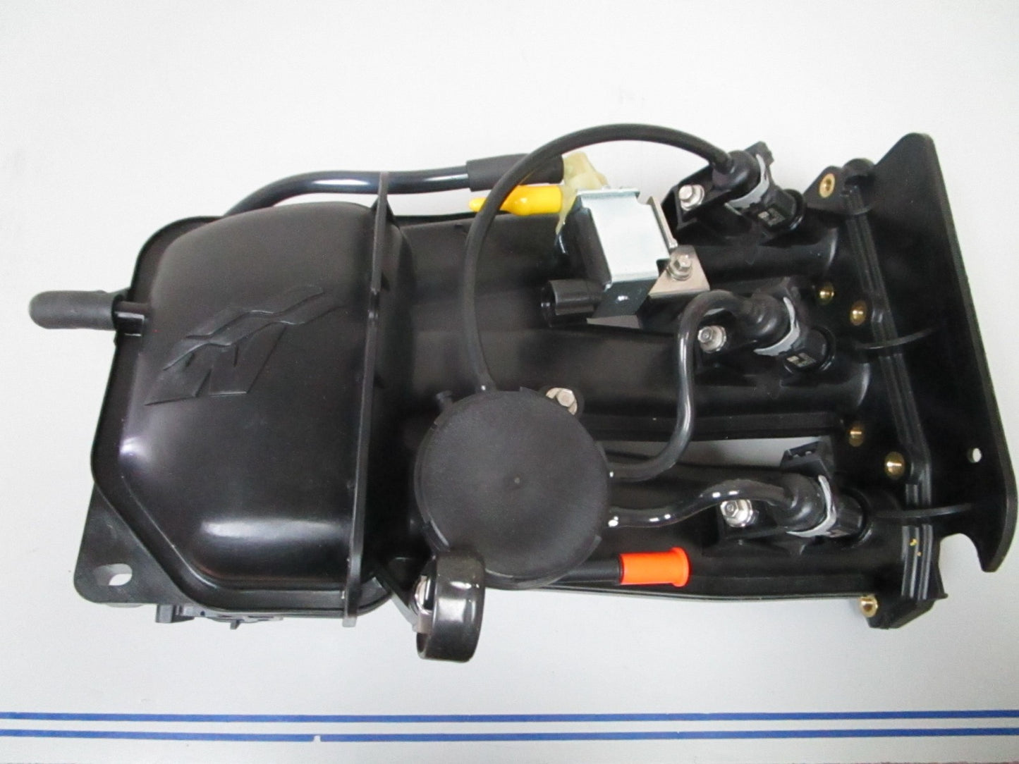 *NEW OEM* 0820 Mercury Quicksilver 3Cyl. Intake Manifold Assy 878139A07