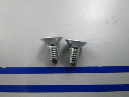 NEW OEM (LOT OF 2) Kawasaki 221B0510 5 x 10 Screw 0810