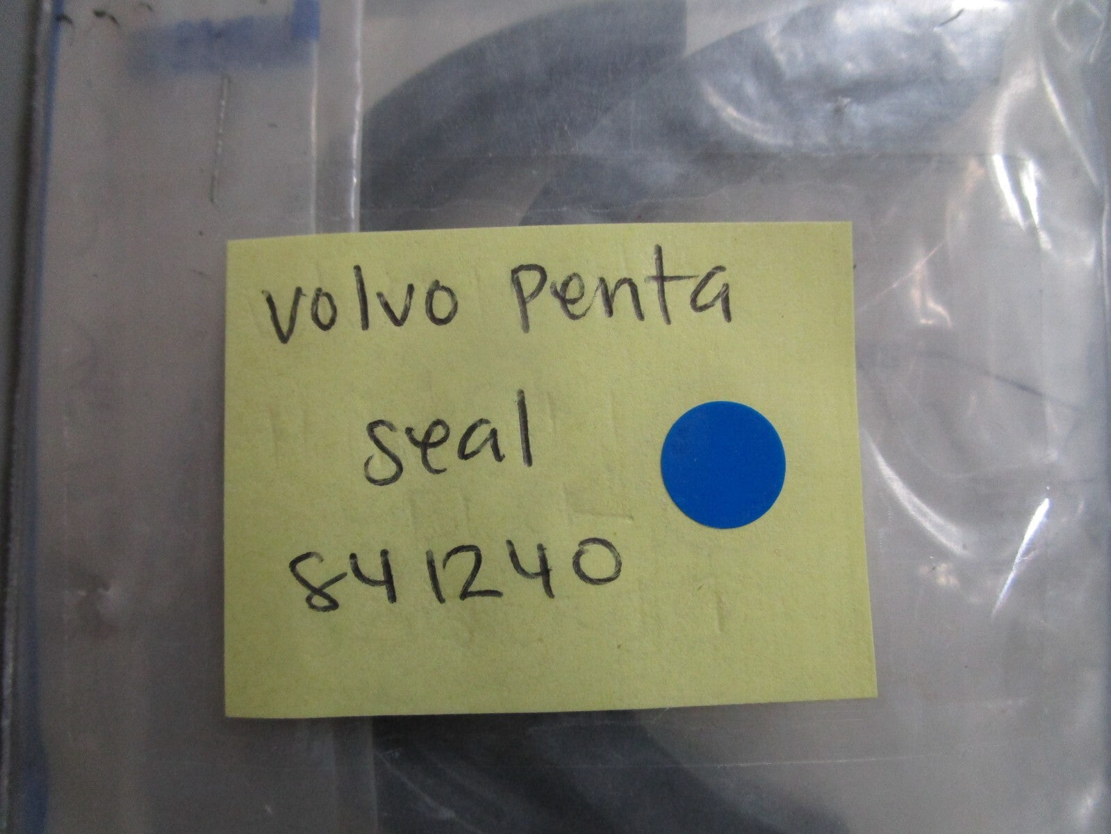 *NEW OEM* (LOT OF 2) 0810 Volvo Penta Seal 841240