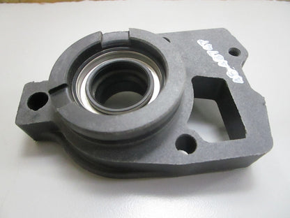 *NEW OEM* 0820 Mercury Quicksilver Water Pump Base 46-48747A 1