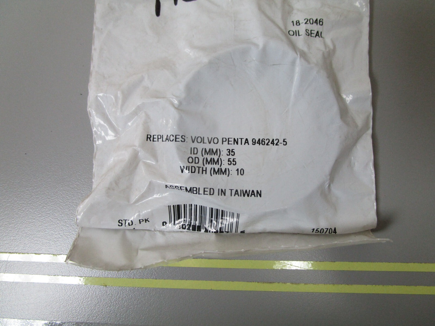 *NEW* 0810 Sierra Oil Seal 18-2046 Replaces: 946242