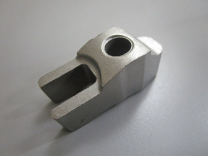 *NEW OEM* 0820 Volvo Penta Yoke 861728
