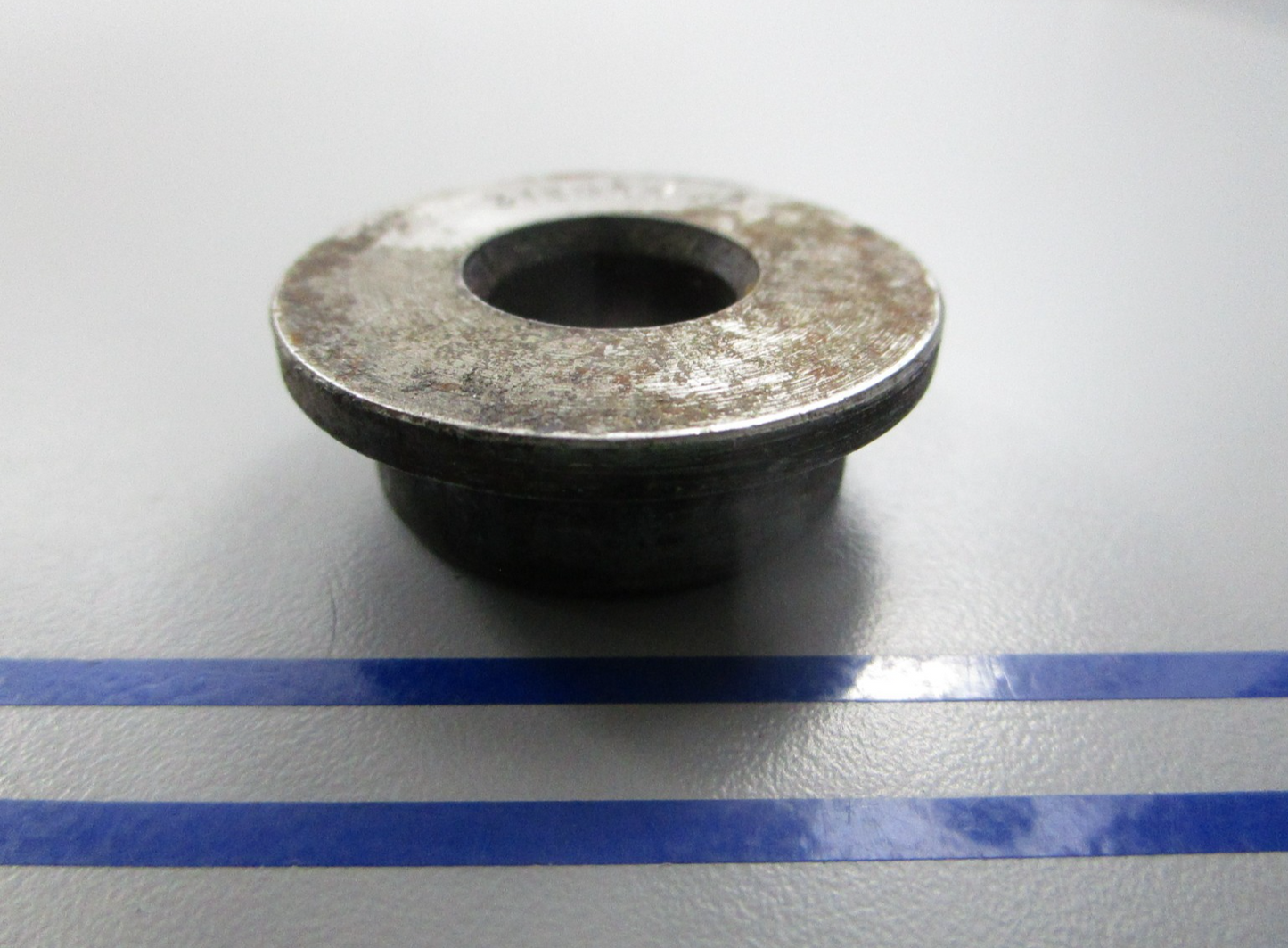 NEW OEM 318966 0318966 OMC Johnson Evinrude Thrust Washer 0810