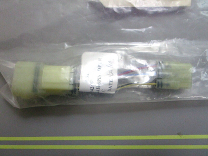 *NEW OEM* 0810 Honda 6 to 3 Pin Adapter 32197-ZY6-002AH