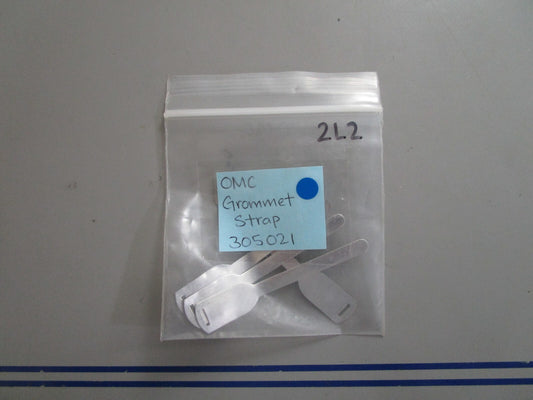 *NEW OEM* (LOT OF 2) 0810 OMC Johnson Evinrude Grommet Strap 305021 0305021