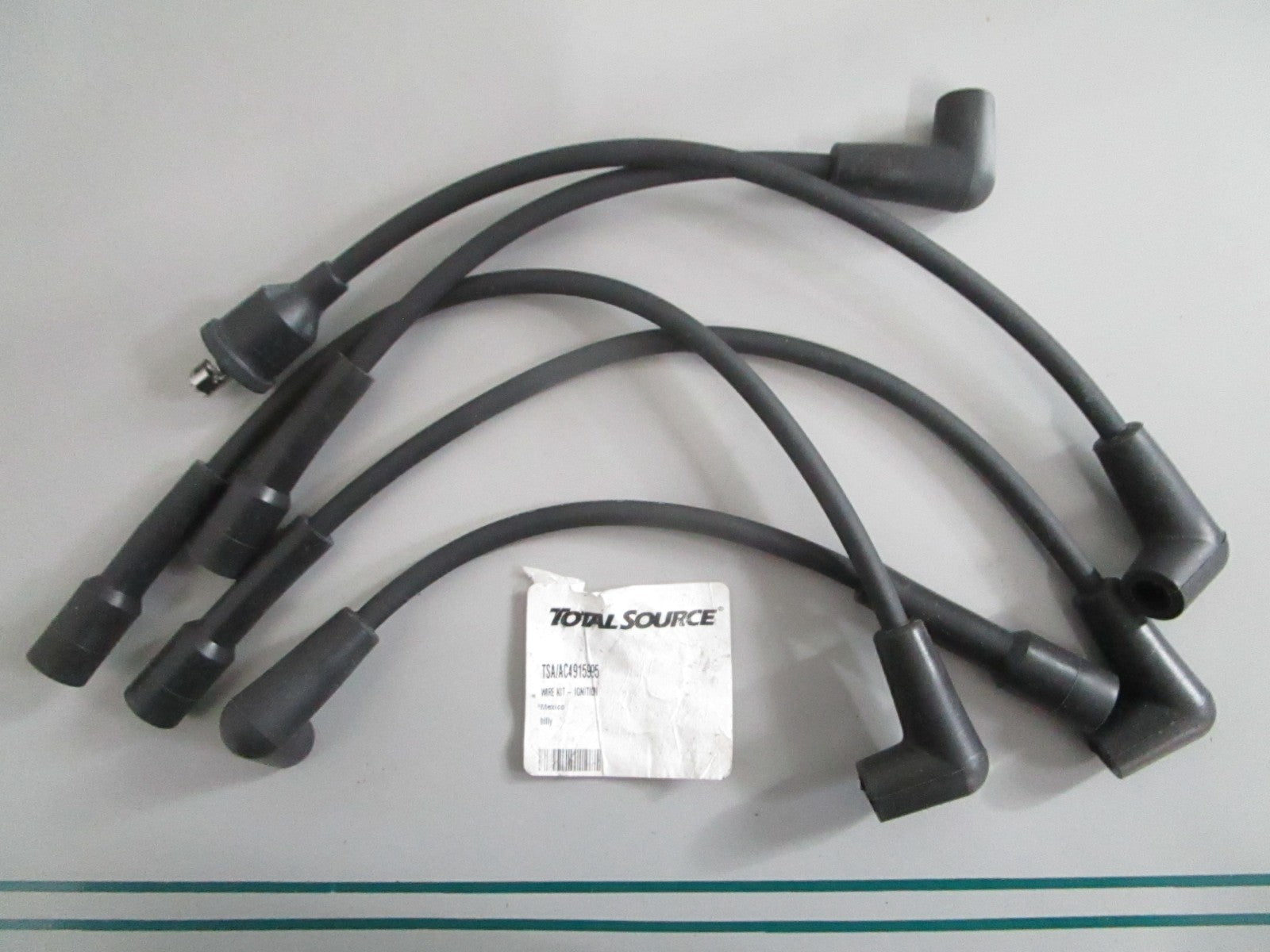 NEW 4915995 Total Source Ignition Wire Kit For: Allis-Chalmers 0820