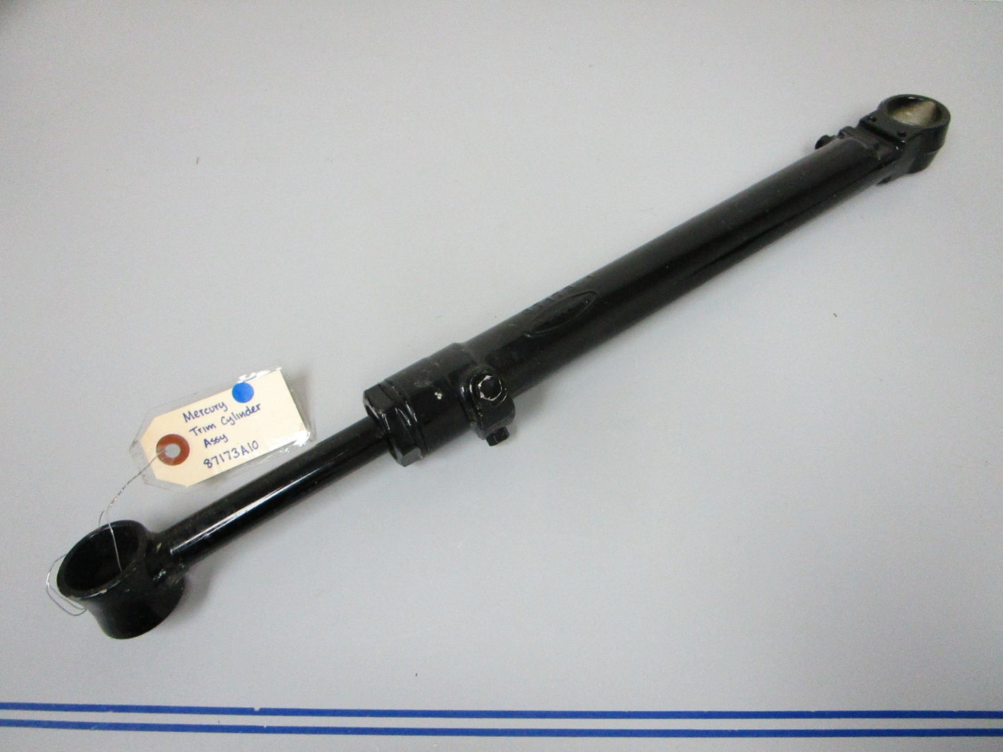 NEW OEM Mercury Mercruiser 87173A10 1978 120 140 1982 165 Trim Cylinder Ay 0720