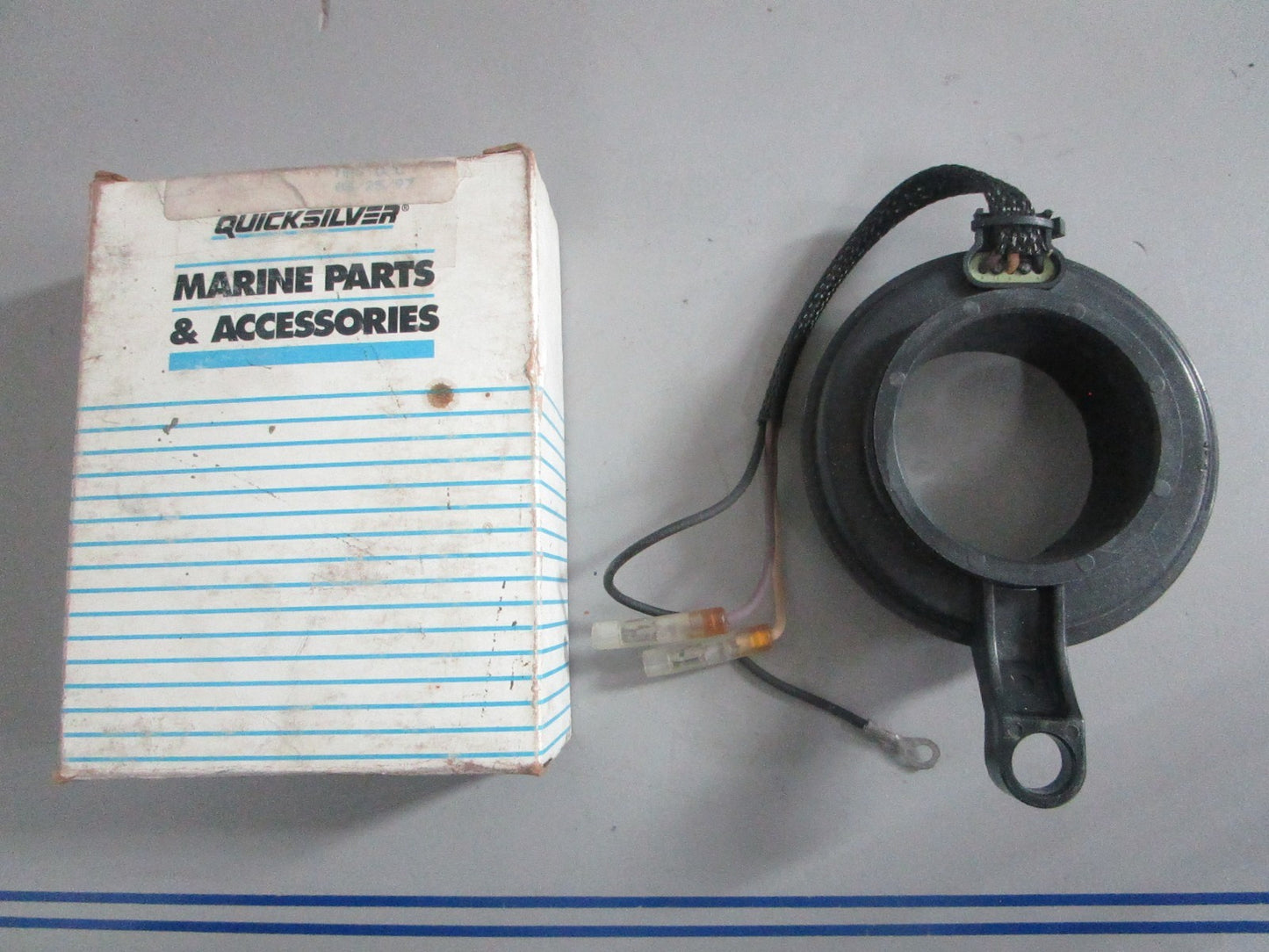 NEW OEM 854509 Mercury Quicksilver 2 Cyl. Trigger Assy  0820