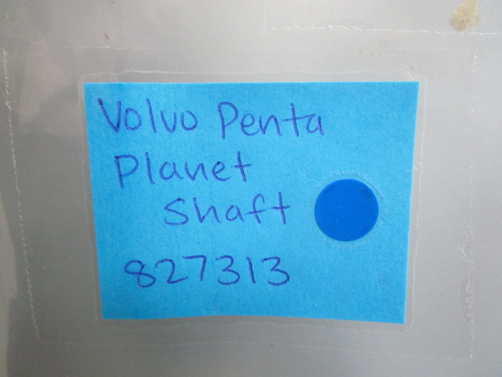 *NEW OEM* 0820 Volvo Penta Planet Shaft 827313