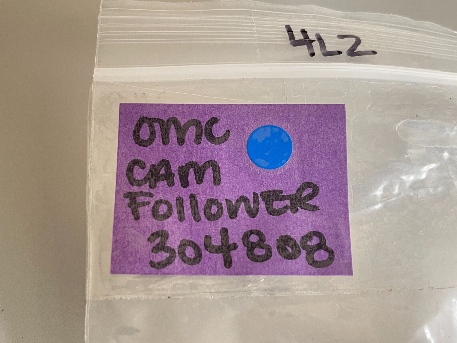*NEW OEM* (LOT OF 2) 0810 OMC Johnson Evinrude Cam Follower 304808 0304808
