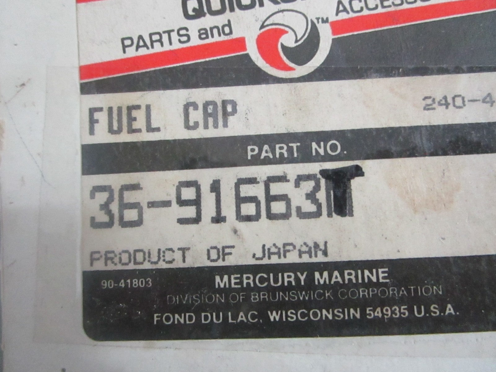 *NEW OEM* 0820 Mercury Quicksilver Fuel Cap 36-91663M 36-91663T