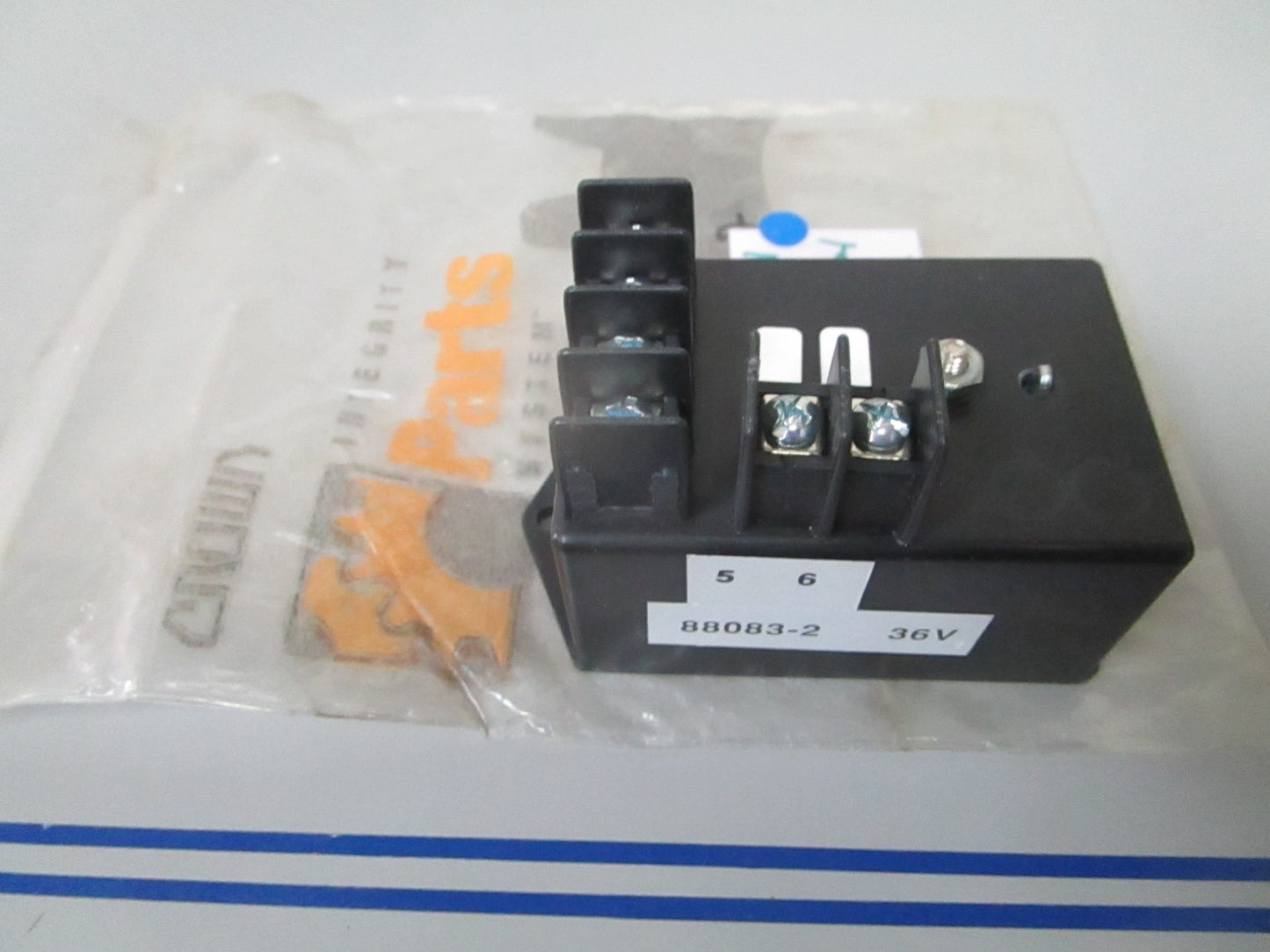 *NEW OEM* 0720 Crown 36V Forklift Truck Relay 088083-2 88083-2