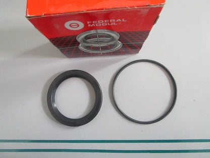 NEW OEM 5458 National Federal Mogul Oil Seal 0820