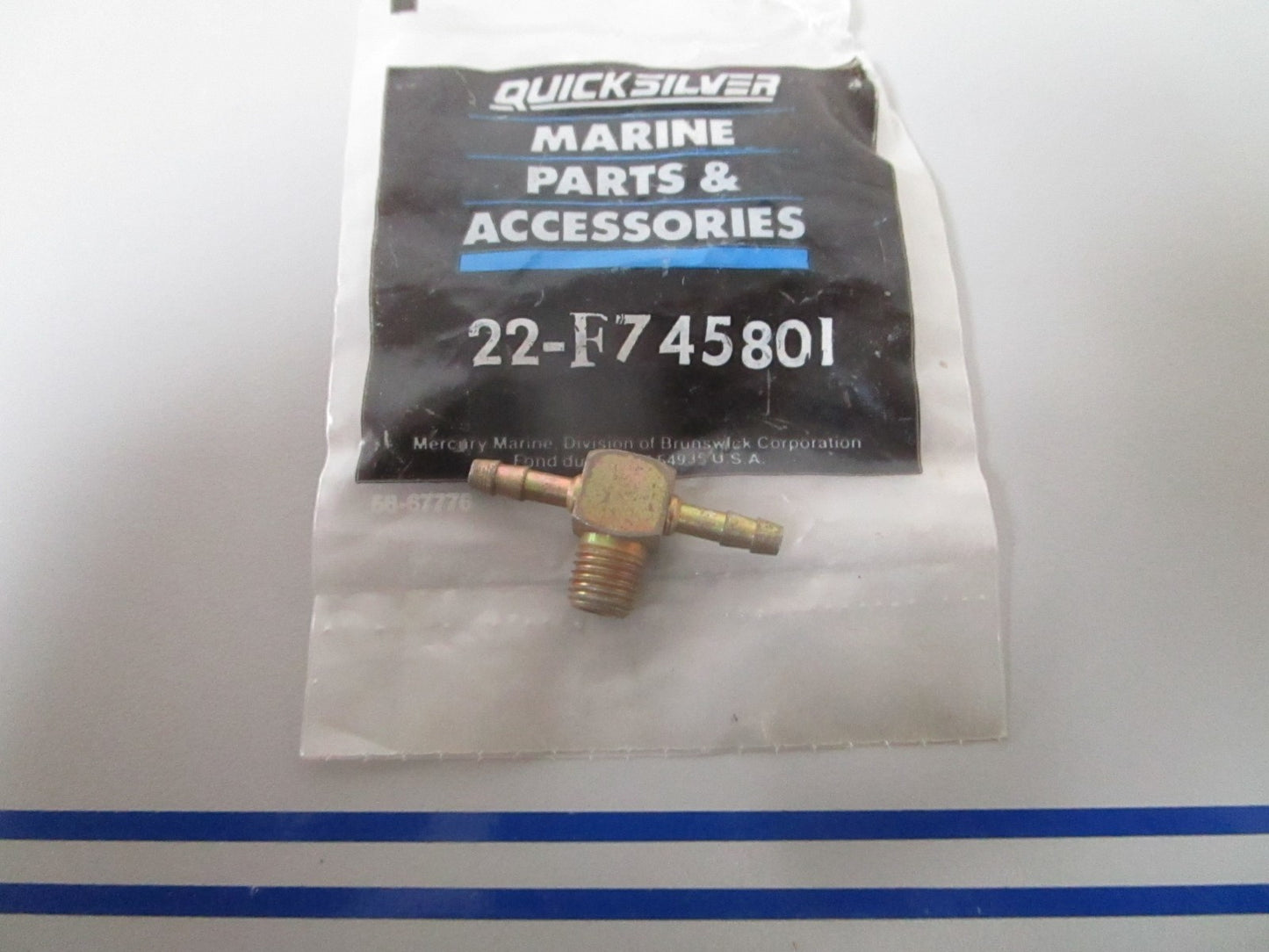 NEW OEM 22-F745801 Mercury Force Fitting 0810