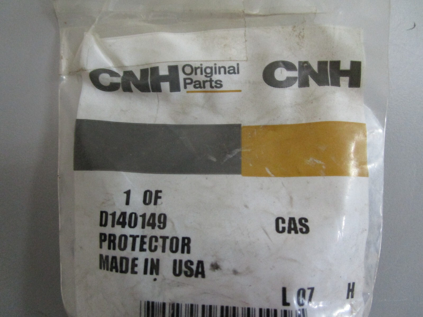 *NEW OEM* 0820 Case New Holland Protector D140149