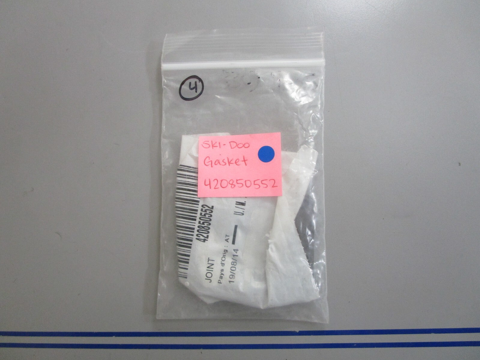 *NEW* 0810 Ski-Doo Gasket 420850552