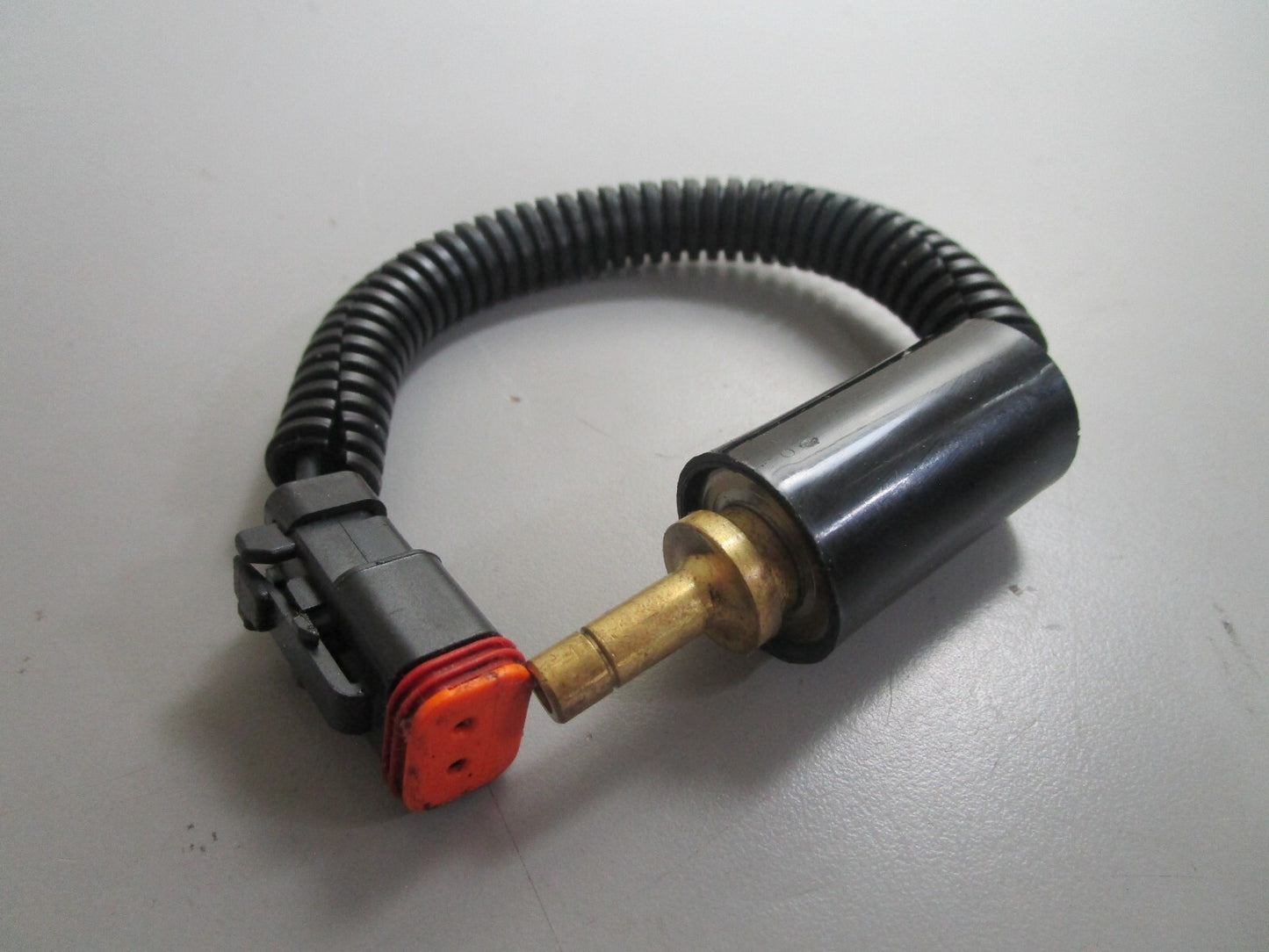 *NEW OEM* 0820 OMC Johnson Evinrude Pressure Switch Assy 5001234