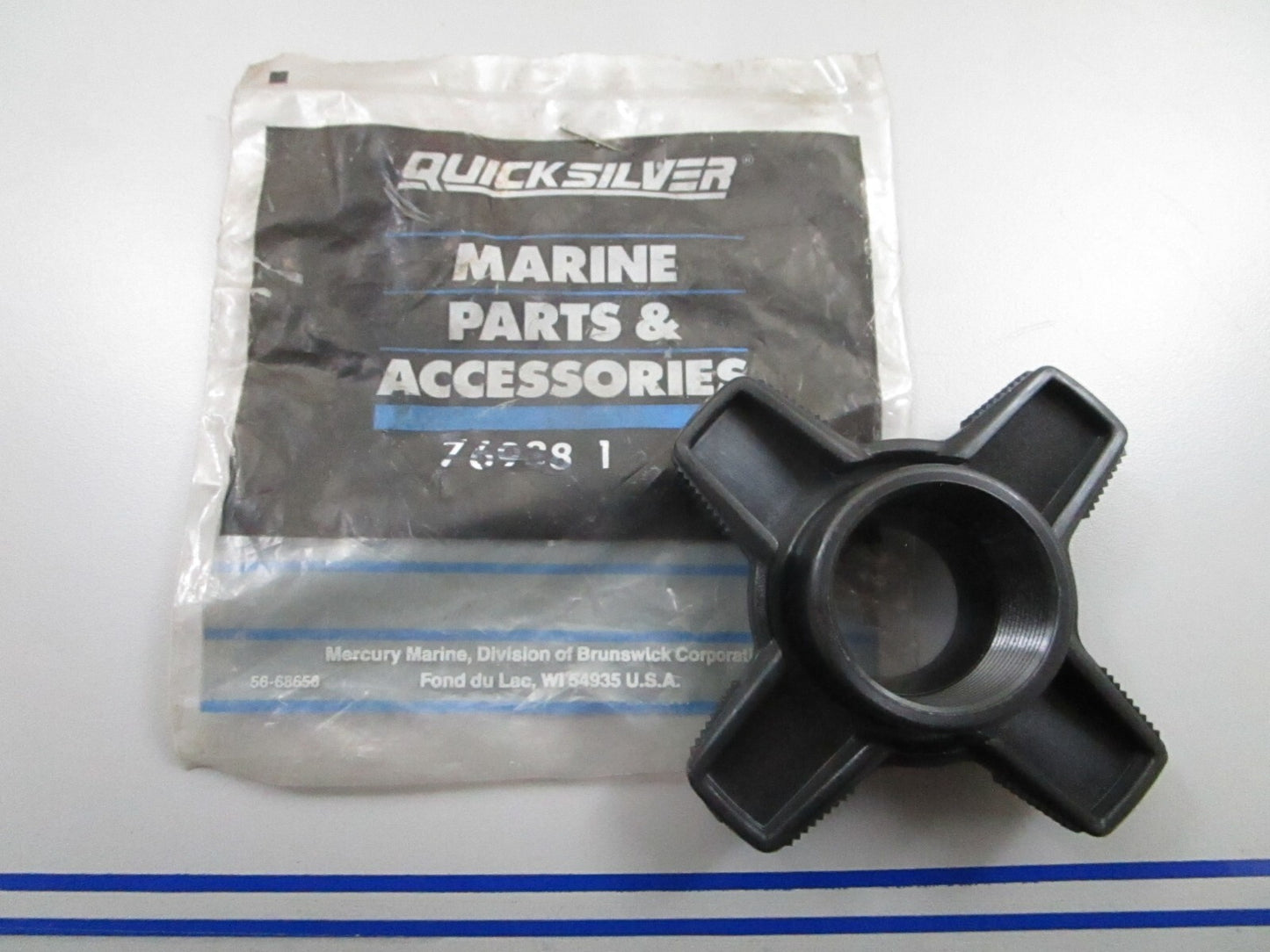 *NEW OEM* 0810 Mercury Quicksilver Adjustment Knob 769381