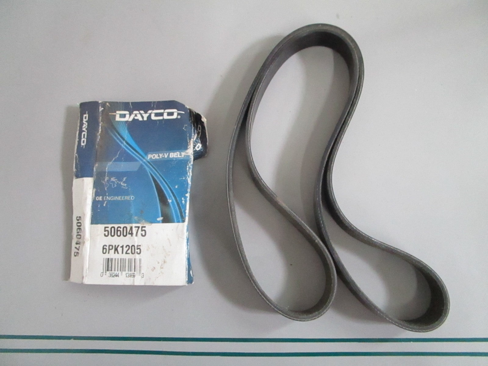 NEW OEM 5060475 Dayco Serpentine Belt 0820